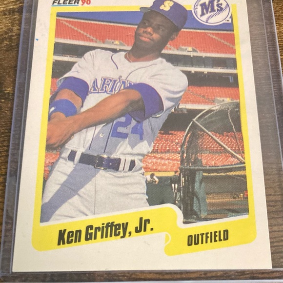 1990 FLEER KEN GRIFFEY JR. #513 BLUE HEART ERROR - MINT Condition - Picture 3 of 5